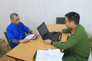 Bắt Tổng Giám đốc DIGITAL SPACE Việt Nam