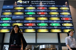 Nhà đầu tư nước ngoài ồ ạt tháo chạy, bán ròng hơn 82.100 tỷ đồng: Chuyện gì xảy ra ở nền kinh tế lớn thứ 2 Đông Nam Á?