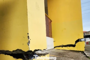 Cảnh nứt vỡ nhà cửa, hư hỏng hạ tầng ở nơi sụt lún nhất TPHCM