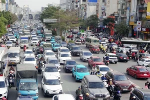 Đề xuất ô tô ở Hà Nội, TPHCM phải đạt chuẩn khí thải Euro 4 trở lên