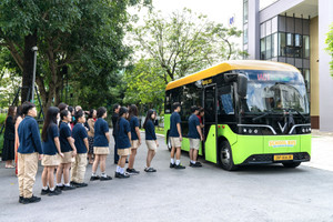 Review xe điện học đường School Bus VinFast vừa đi vào hoạt động: Êm ru, sạch không khí, Face ID điểm danh thông minh