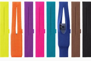 Apple tung 'túi đựng iPhone' giá hơn 5 triệu đồng khiến fan 'xỉu ngang': Nhỏ bằng bàn tay, dệt kim 3D nguyên khối