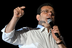 Chấn động: Quan chức cấp cao đối mặt án tù 2.000 năm vì tội tham nhũng