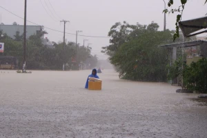 Miền Trung sắp mưa rất lớn, có nơi trên 700mm