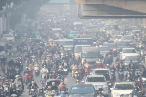 Giảm phát thải giao thông Hà Nội: Bài học từ London, Paris và Seoul