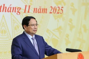 Thủ tướng chỉ đạo xây dựng chính sách lương xứng đáng cho giáo viên