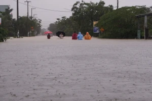 Dự báo mưa dữ dội ở miền Trung
