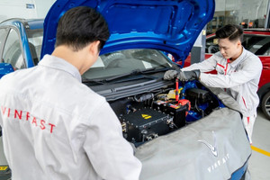 VinFast tuyển dụng 2.500 lao động tại quê nhà tỷ phú Phạm Nhật Vượng, lương tới 18 triệu/tháng