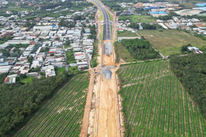 Tuyến cao tốc 18.000 tỷ kết nối 2 tỉnh thành giàu nhất cả nước nguy cơ lỡ hẹn thông xe