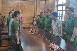 Bắt người đàn ông băm phá 2.400m² khoai lang trên đất của chính mình