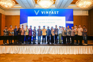 VinFast hợp tác 6 định chế tài chính tại ‘quê hương thứ hai’, gỡ rào cản tín dụng cho người mua xe điện