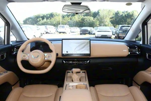 Hãng xe Trung Quốc ra mắt MPV 7 chỗ 'full option' giá chỉ 500 triệu: Có đủ xăng - hybrid - điện, rộng rãi như xe 1 tỷ, ghế ngả thành giường