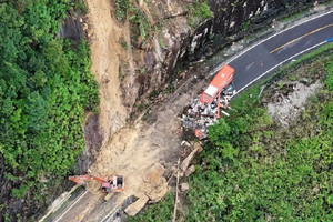 Sẽ nổ mìn thông tuyến đèo hiểm trở dài bậc nhất Việt Nam, nối liền hai trung tâm du lịch nổi tiếng