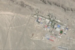 Ảnh vệ tinh tiết lộ Trung Quốc mở rộng bãi thử vũ khí hạt nhân