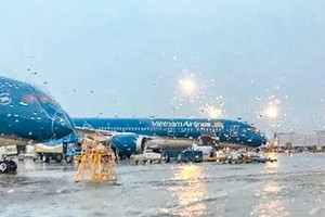 Tạm ngừng khai thác sân bay Tuy Hòa
