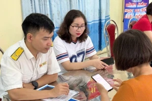 Cấm cán bộ thuế vòi vĩnh, nhận quà dưới mọi hình thức