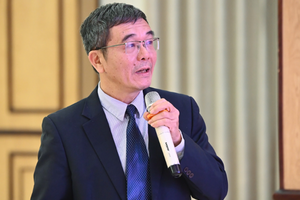 GS. TS Nguyễn Quốc Dũng: 'Thiếu chuyên gia tư vấn cho chủ tịch tỉnh lệnh xả lũ thủy điện sớm'