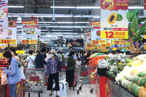 Nhìn từ mục tiêu đưa CPI tăng khoảng 3,3% đến giải pháp giúp 'hạ cánh mềm' lạm phát cuối năm