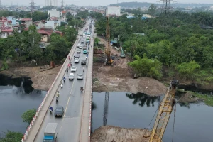 Hà Nội thông tin về tiến độ Dự án đường Quốc lộ 6 tuyến Ba La - Xuân Mai và cầu Mai Lĩnh