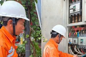 Huy động khẩn cấp 250 kỹ sư, 40.000 công tơ cho Đắk Lắk