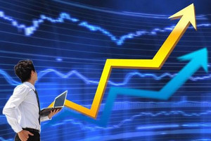 Hưởng lợi từ sóng đầu tư công, cổ phiếu một ông lớn xây dựng được khuyến nghị MUA, dư địa tăng 13%