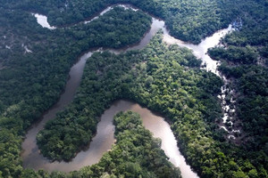 Quốc gia duy nhất sở hữu dòng sông sôi sùng sục, nhiệt độ nước lên đến 100 độ C, nằm gọn trong lòng rừng mưa nhiệt đới