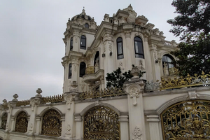 Video cận cảnh toà biệt thự sang chảnh của nhà mẹ Mailisa tại Hà Tĩnh