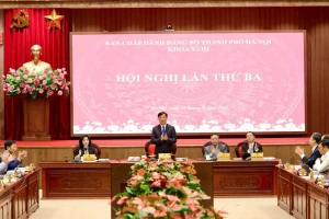 Ban Chấp hành Đảng bộ TP Hà Nội họp bàn nhiều nội dung quan trọng