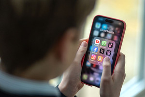 Quốc gia Đông Nam Á sắp cấm trẻ em dưới 16 tuổi dùng mạng xã hội