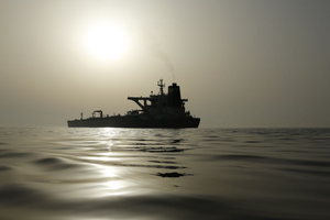 Gần 48 triệu thùng dầu Nga ‘lênh đênh’ trên biển vì lệnh trừng phạt