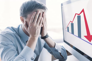 Chứng khoán và ngân hàng trở thành tâm điểm bán, cổ phiếu 'họ' Vingroup, HDBank, Gelex nâng đỡ thị trường