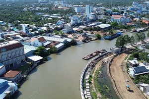 'Tối hậu thư' 1 tháng cho dự án đường ven sông 2.000 tỷ tại đô thị cổ nhất miền Tây