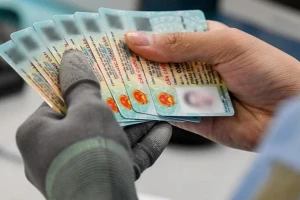 Trước ngày 31/12, những trường hợp sau cần đổi thẻ căn cước mới nếu không muốn bị xử phạt