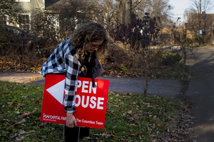 85.000 chủ nhà rút lui vì giá giảm cũng không ai mua, thị trường địa ốc Mỹ 'đóng băng'