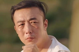 Nam diễn viên 44 tuổi tử vong trong phòng trọ