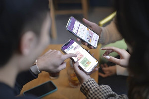 Một ngân hàng bất ngờ tặng quà cho doanh nghiệp giao dịch ngoại hối với tổng giá trị gần 2 tỷ đồng