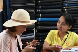 Ngưỡng miễn thuế cho hộ kinh doanh có thể lên 300 - 350 triệu đồng/năm?