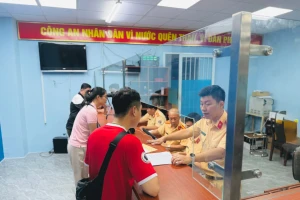 Đề xuất cấp giấy phép lái xe điện tử, rút ngắn thời gian cấp xuống 4,5 ngày