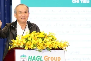 Sau cú ‘bắt tay’ chiến lược với HAGL, một CTCK công bố phát hành 200 triệu cổ phiếu, tăng vốn lên 3.200 tỷ đồng