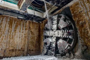 Đường hầm đầu tiên dự án metro Nhổn - ga Hà Nội đã khoan 'về đích'