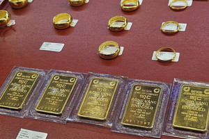 Giá vàng chạm ngưỡng 150 triệu đồng/lượng: Chuyên gia cảnh báo ảnh hưởng đến kinh tế, tăng trưởng GDP