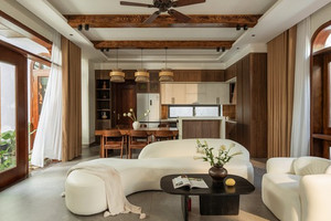 Tái sinh không gian yên bình của 'ba thế hệ' trong căn nhà nhỏ giữa lòng phố thị