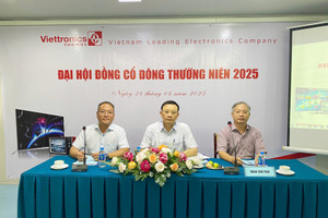 Viettronics (VEC): Cơ hội 'hóa rồng' sau 'game' đổi chủ