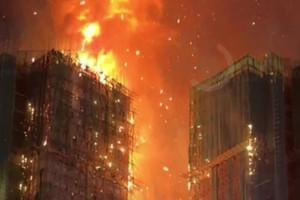 Thảm họa cháy chung cư ở Hồng Kông: Bắt giữ 15 người vì nghi ngộ sát