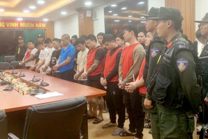 Khởi tố, bắt 32 người giả mạo lãnh đạo Vingroup, Doji, tịch thu 9 máy tính cùng 25 điện thoại di động