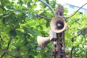 Loa truyền thanh phát lúc 3h15, một xã ở Nghệ An xin lỗi dân