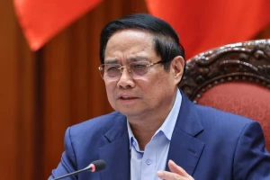 Thủ tướng yêu cầu triển khai các dự án khắc phục ô nhiễm tại Hà Nội và TPHCM