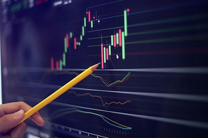 Top cổ phiếu tăng/giảm mạnh nhất tuần 1–5/12: Dòng tiền săn cổ phiếu có câu chuyện, một mã tăng dựng đứng 94%