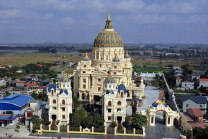 Lâu đài nghìn tỷ lớn nhất Đông Nam Á của đại gia xi măng Ninh Bình: Quy mô 15.000m2, cao tương đương tòa nhà 18 tầng