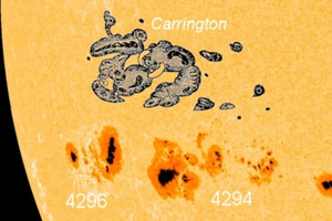 Xuất hiện vết đen Mặt Trời khổng lồ hướng về phía Trái Đất